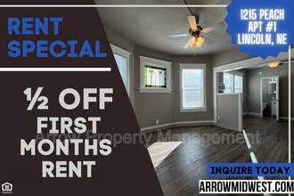 Building Photo - 1215 Peach St