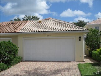 Building Photo - 6198 Towncenter Cir