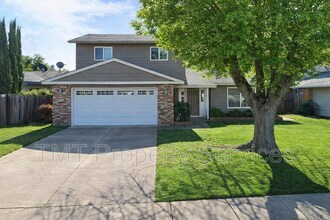 Building Photo - 2533 Stansberry Way