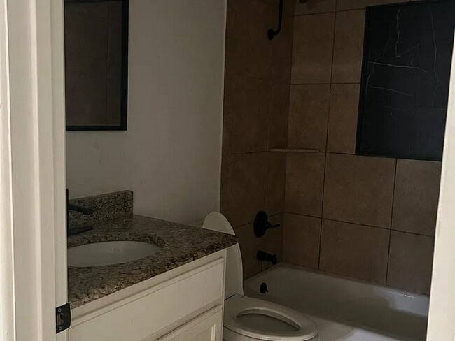 Foto del edificio - 1203 Edgewood Ave
