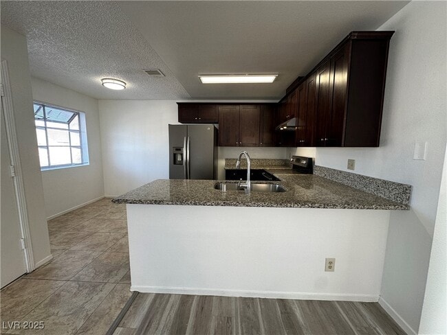 Building Photo - 2687 Alicialynn Way