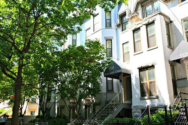 Calle 25 - 1124 25th St NW