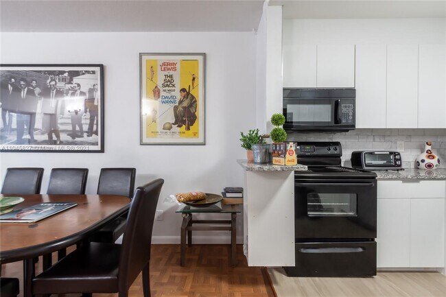 Foto del edificio - 3427 Galt Ocean Dr