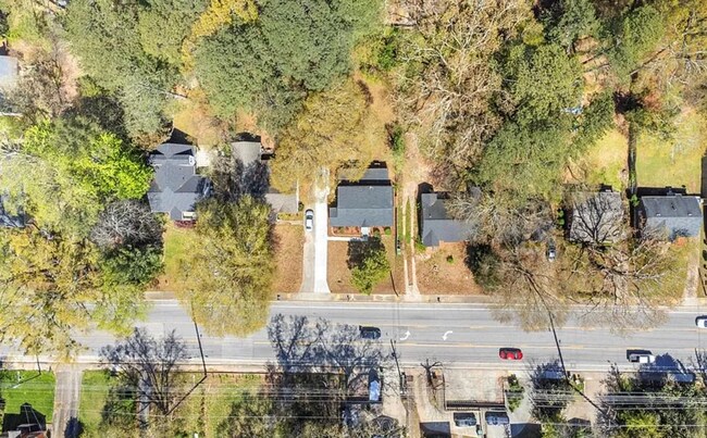 Foto del edificio - 2892 Glenwood Ave SE
