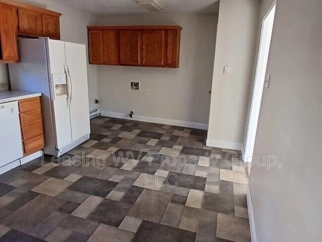 Foto del edificio - 2704 Creamery St