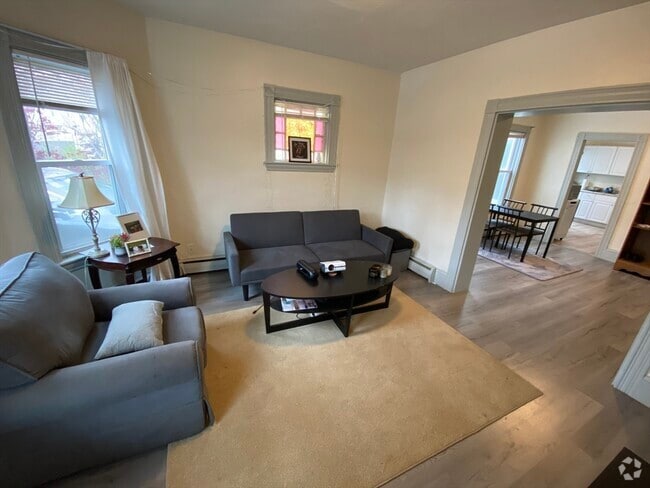 Building Photo - 16 White Street Pl
