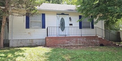 Building Photo - 1038 S Delaware Ave
