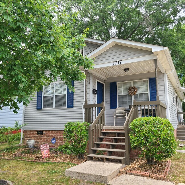 Photo - 1717 Pegram St House