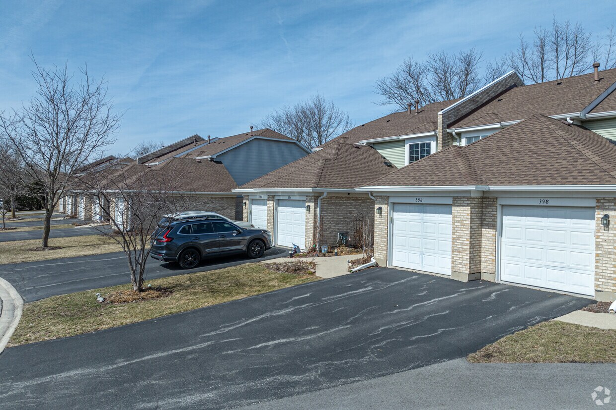 Primary Image - Shorewood Commons