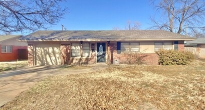 Building Photo - 4904 7th St