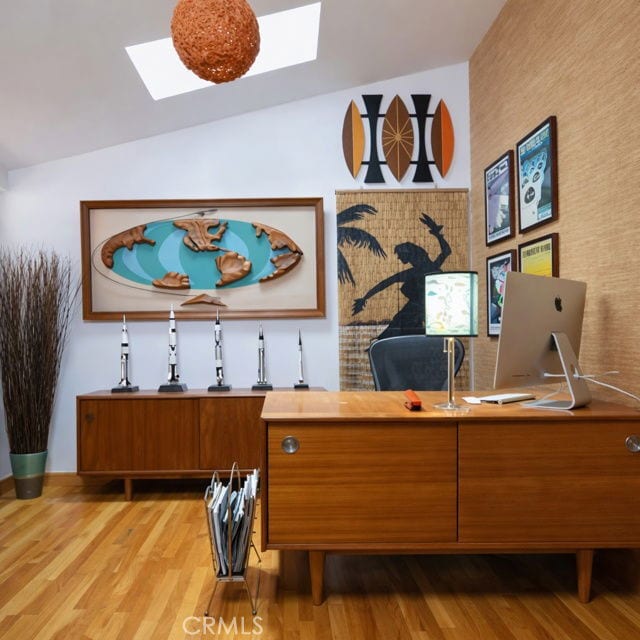 Foto del edificio - 16439 Kingsbury St