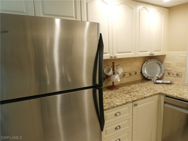Foto del edificio - 12661 Kelly Sands Way