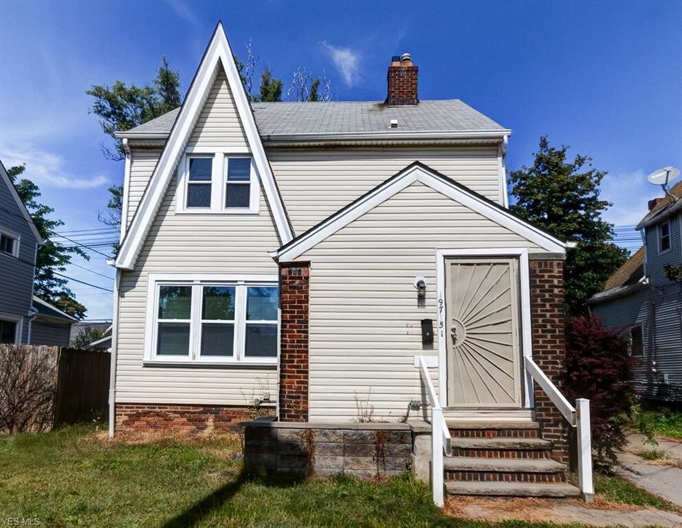 Foto principal - 19715 Cherokee Ave