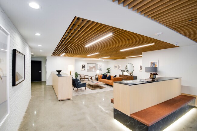 Foto del edificio - Vica Silverlake