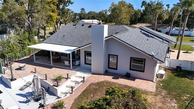 Foto del edificio - 1542 SE Pinwheel Dr