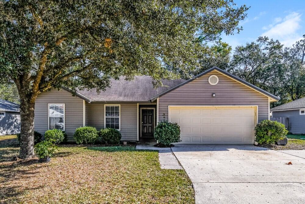 Foto principal - 6983 Huntington Woods Cir E