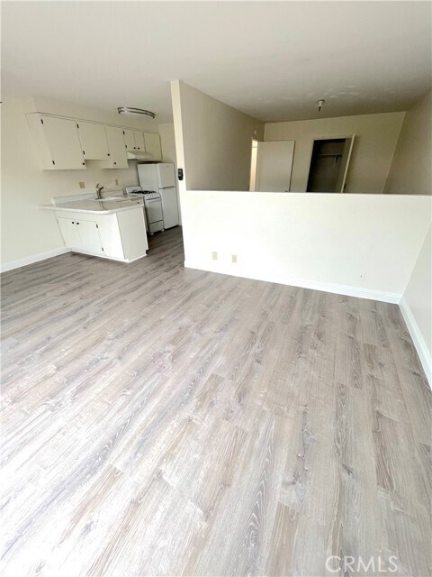 Foto del edificio - 147 Avenida Serra