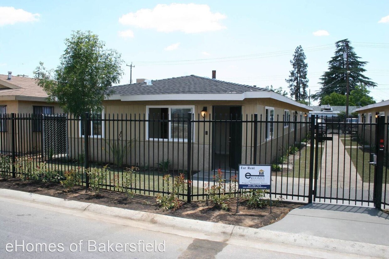 Primary Photo - 1309 Lake St