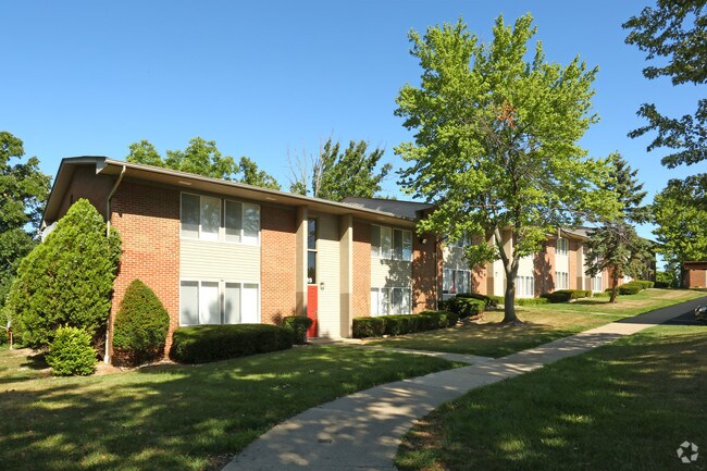 six trails apartment homes saline mi apartments com