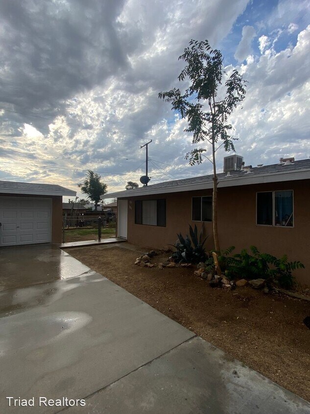 6389 El Dorado Ave, Yucca Valley, CA 92284 House Rental in Yucca