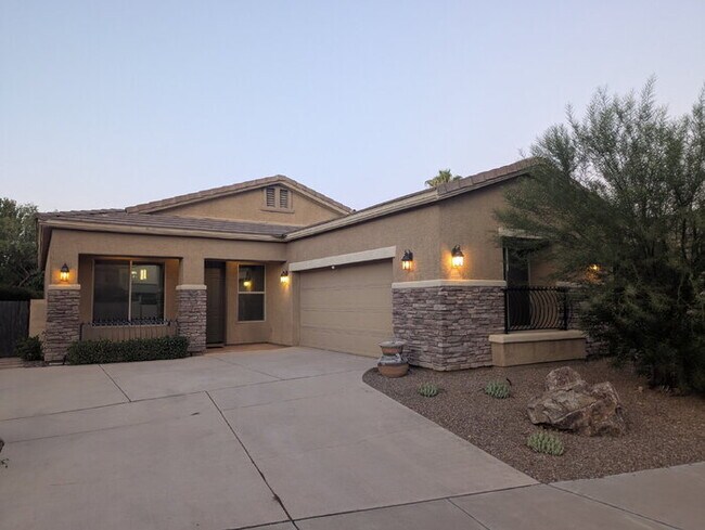 Building Photo - Rancho Sahuarita with Pool/Spa with Lake v...