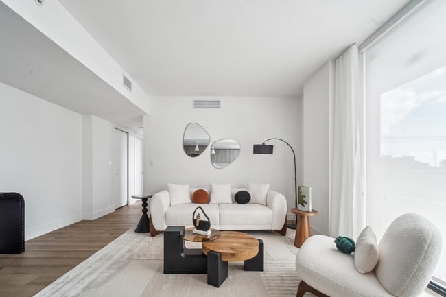 Building Photo - Revv