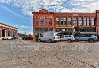 Building Photo - 124 W Oklahoma Ave