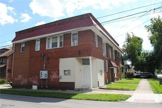 Building Photo - 3173 W 38th St