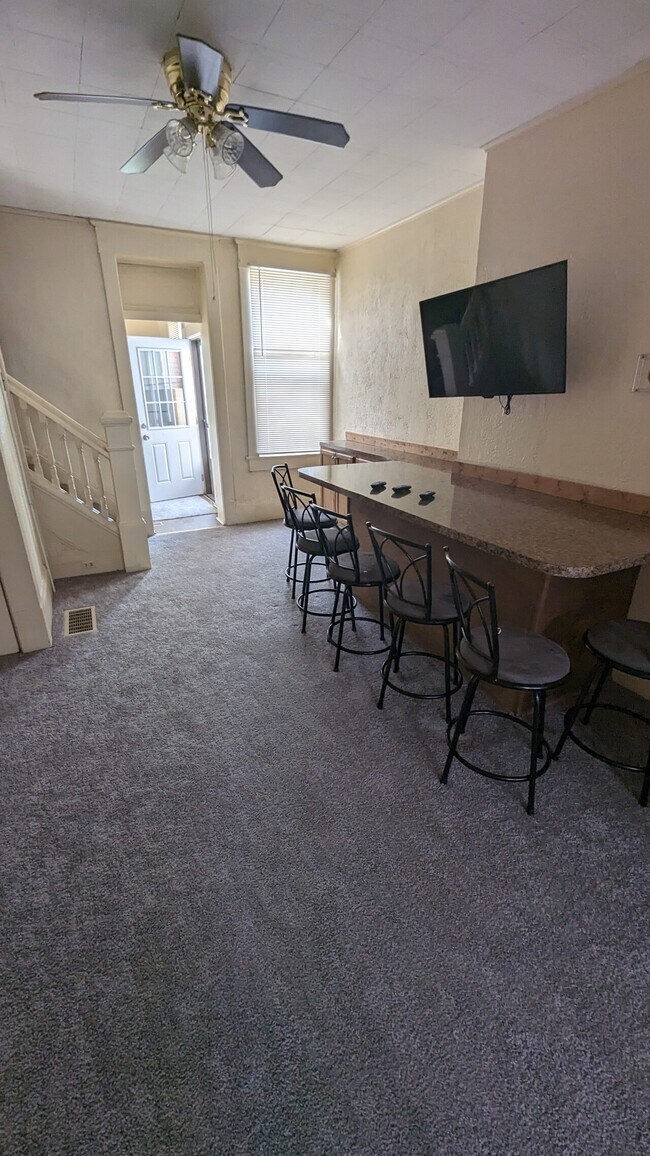 61 Tremont Ave House Rental in Massillon, OH