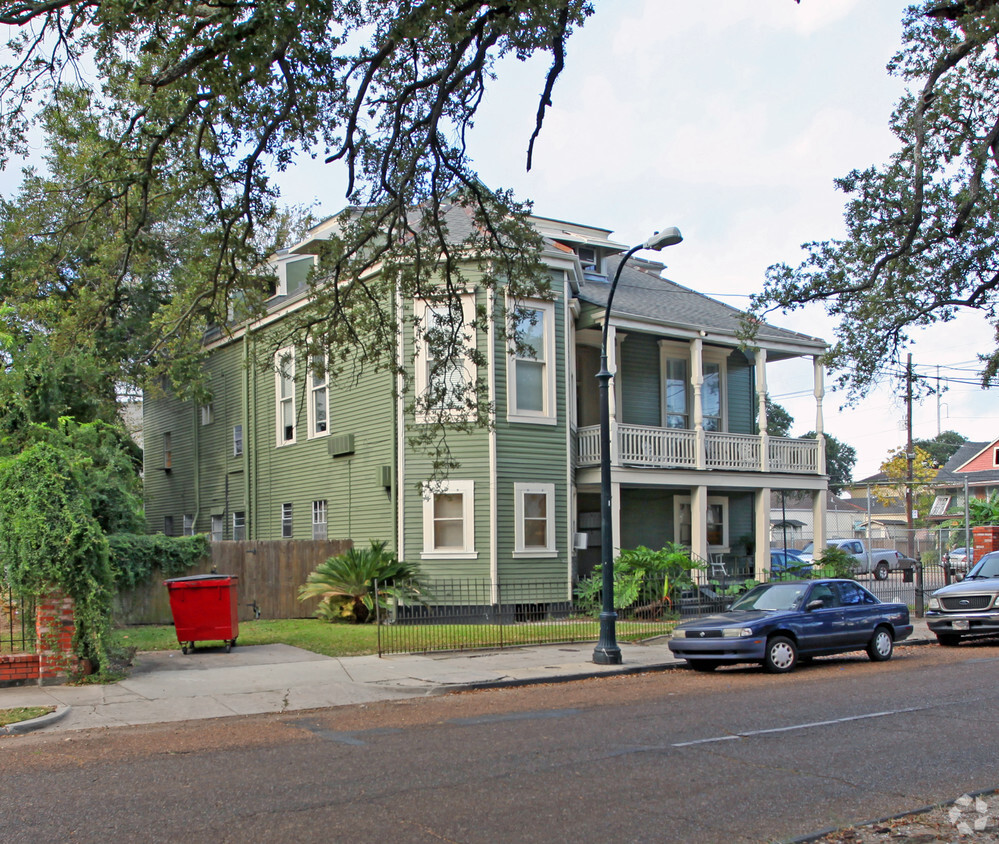 Foto del edificio - 1722 Esplanade Ave