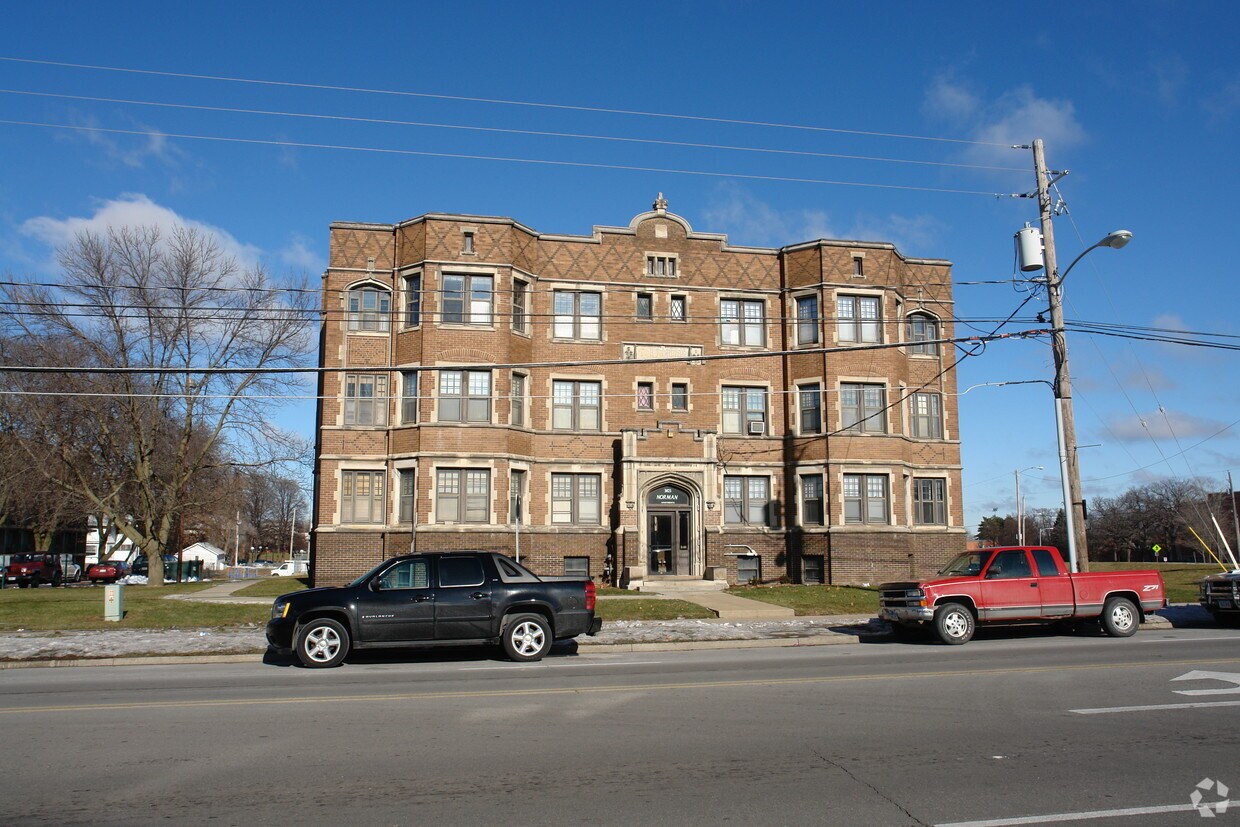 Foto del edificio - 3103 University Ave