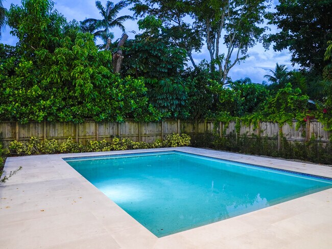 Foto del edificio - 6500 SW 84th St