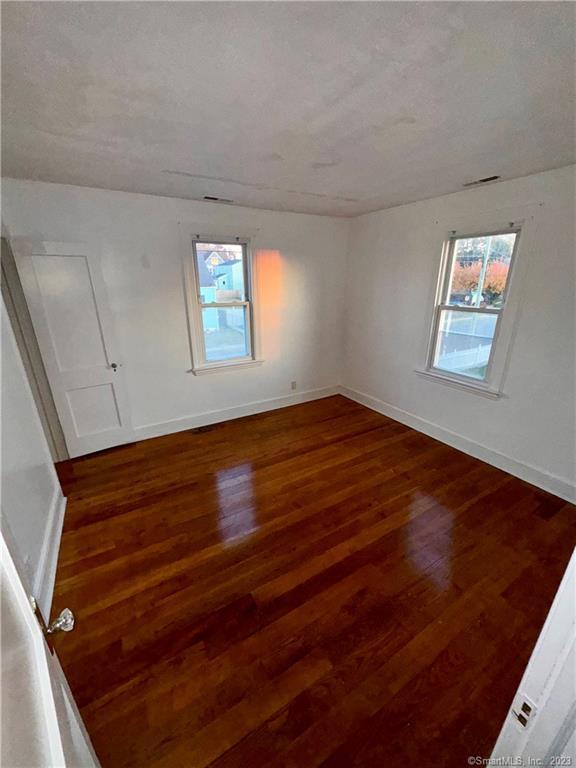 Foto del edificio - 351 Thompson St