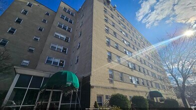 Building Photo - 6010 JFK Blvd E