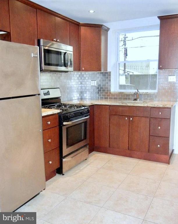 Foto principal - 2531 S Warnock St