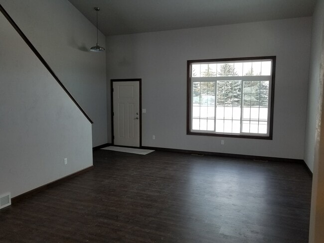 Building Photo - 1323 Moon Ridge Ct
