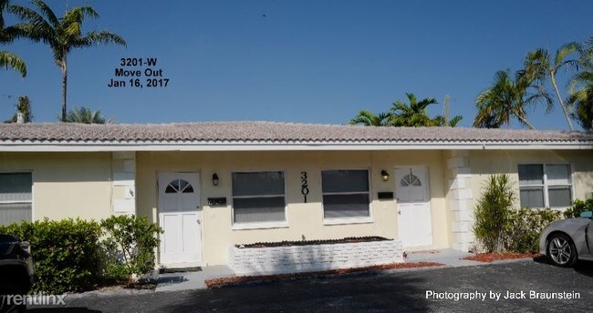 Foto del edificio - 3201 Marine Dr