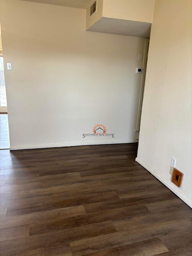 Foto del edificio - 3004 Weston St