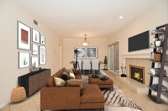 Building Photo - 2100 Tanglewilde St