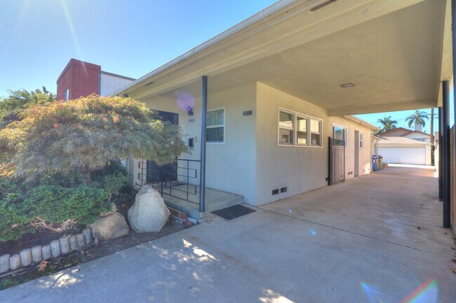 Building Photo - 2039 Federal Ave