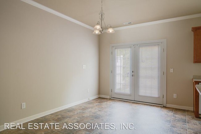 Foto del edificio - 3231 Ivey Wood Ln