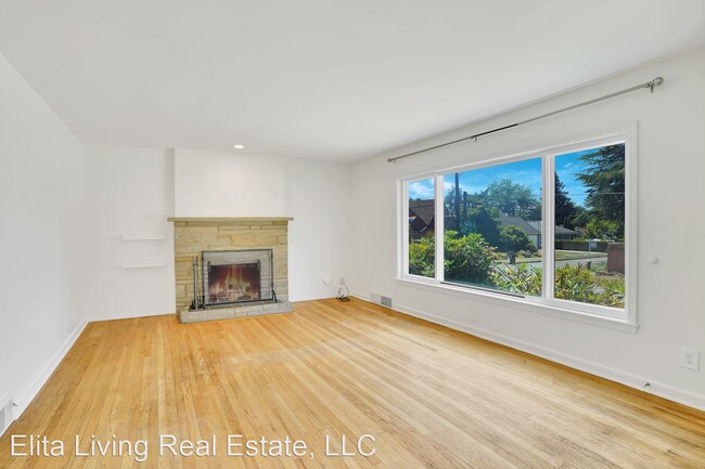 Building Photo - 3 br, 1 bath House - 9606 40th Ave. S.