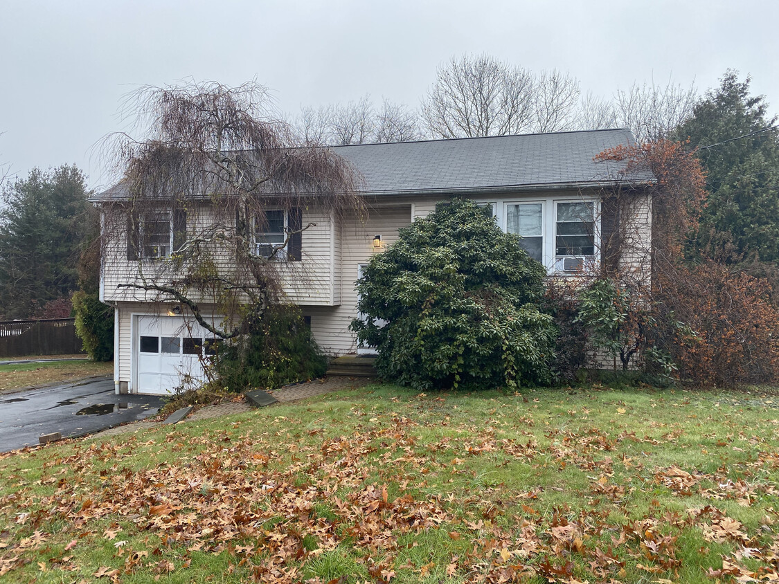 Primary Photo - 753 Evergreen Ave