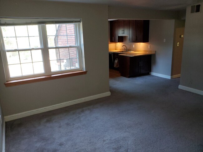 Living Room - 2111 N Scott St