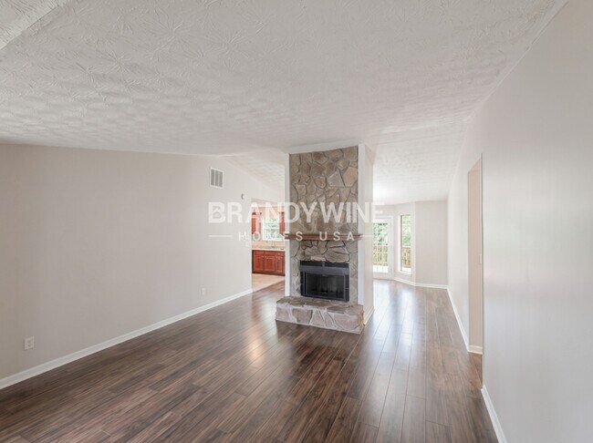 Foto del edificio - 7272 Indian Hill Trail