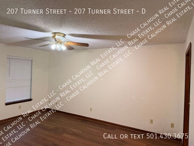 Building Photo - 207 Turner Ave