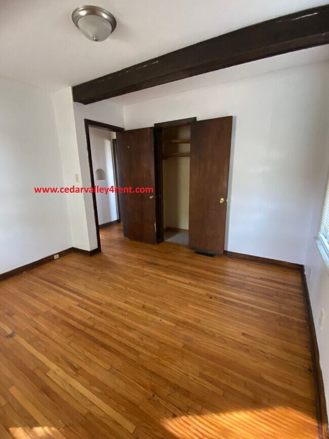 Foto del edificio - 740 Hope Ave