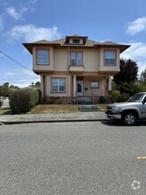 Building Photo - 2303 B St