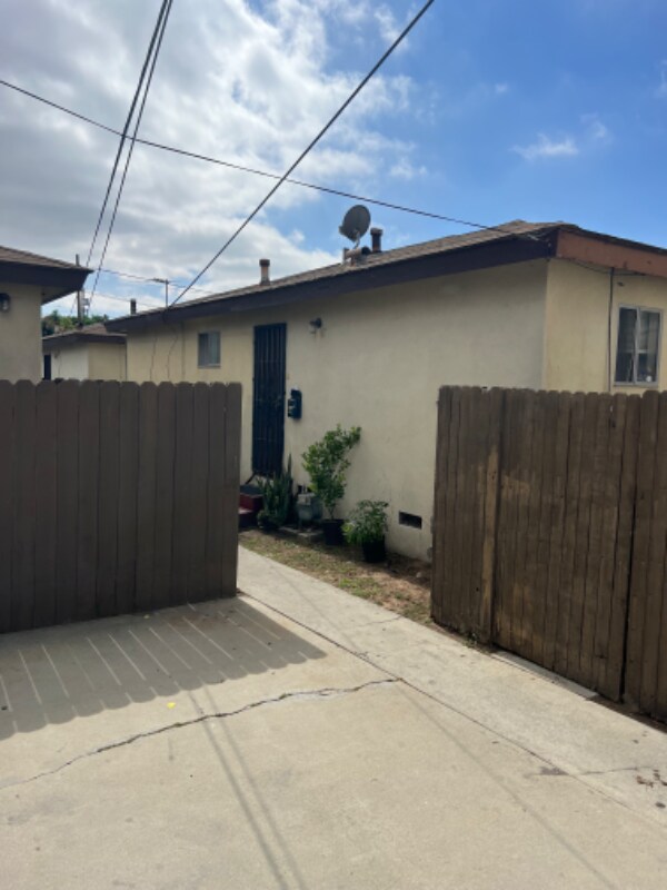 Foto principal - 1618 W 219th St