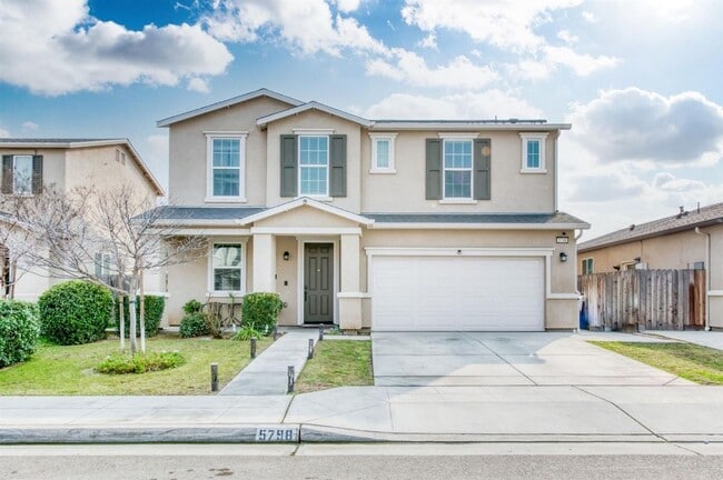 Building Photo - Wonderful 4 Bed / 2.5 Bath